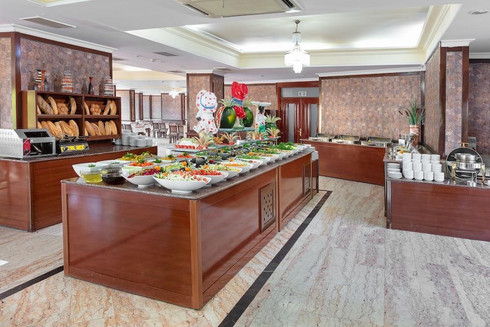 Otel Nazar 3*